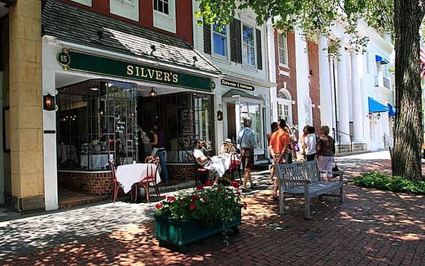 FRONT OF SILVERS--THE BEST PLACE TO BRUNCH IN SOUTHAMPTON VILLAGE!